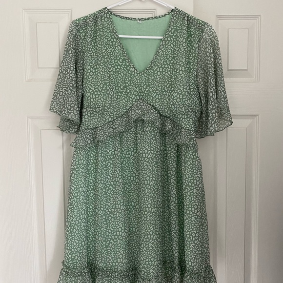 Floral Ruffle Mini Dress - Picture 4 of 4